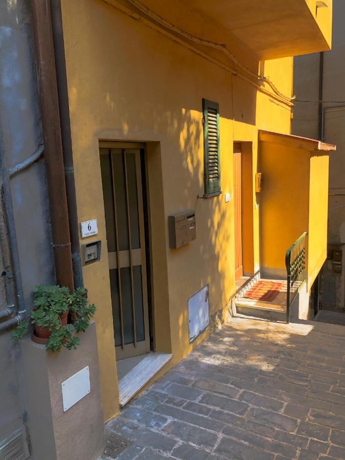 Appartement Casa Vicolo à Peccioli Extérieur photo